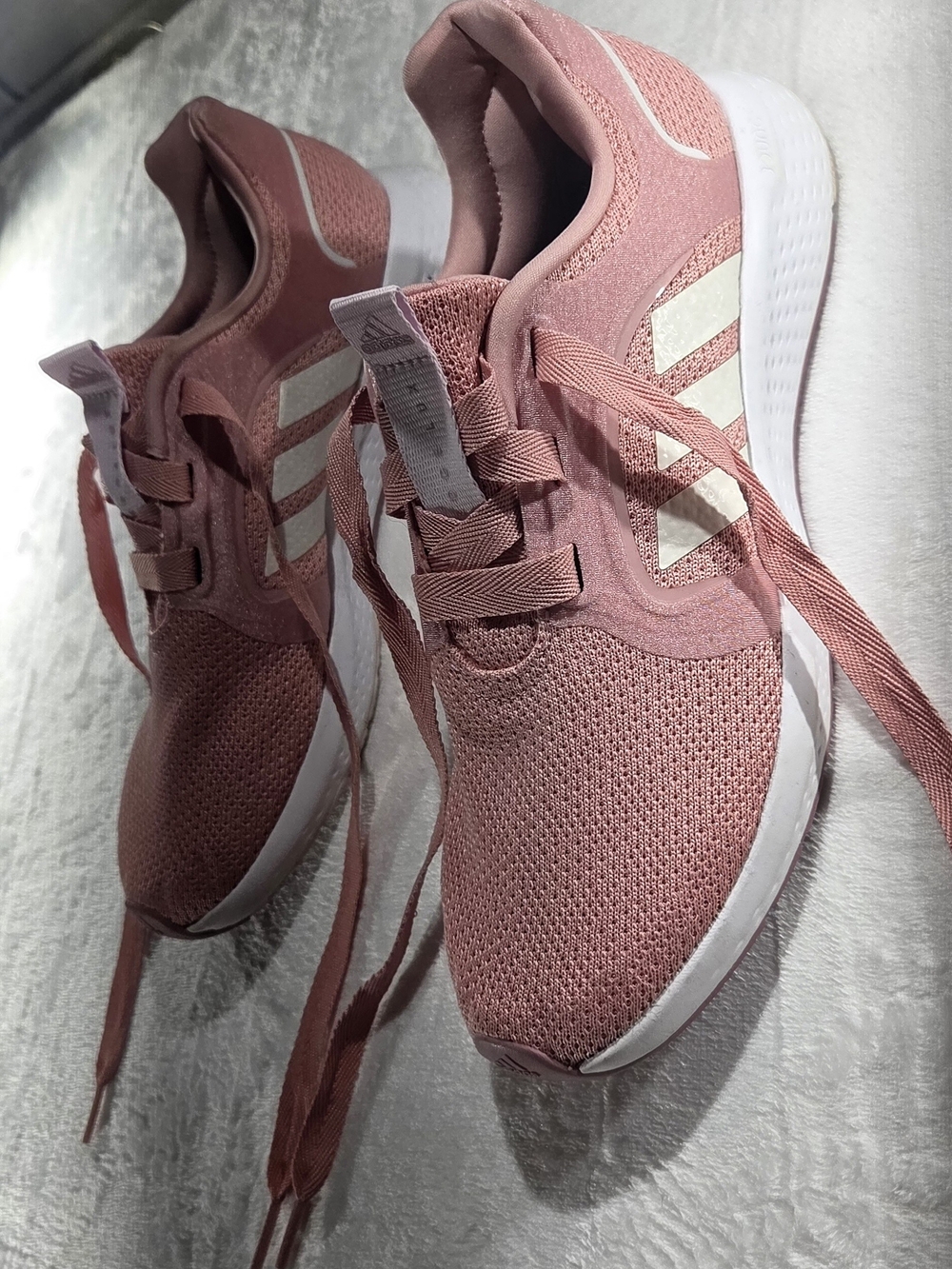Adidas Bounce Pink/White Athletic Sneakers Breathable Mesh Lace Up sz US 9 -0102